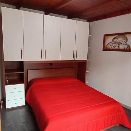 Casa Mango Apartment Стреза Екстериор снимка